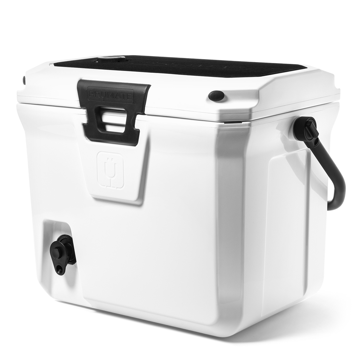 brutank-20qt-b8 BruTank-20-IceWhite-Angled.png